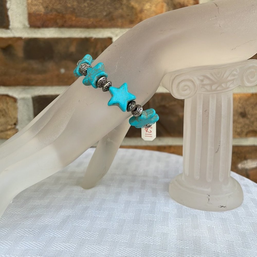 Handmade Star Turquoise Bracelet - Picture 3 of 4
